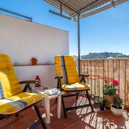 Casa Marlo, Spacious House In The Lively Centre Of *