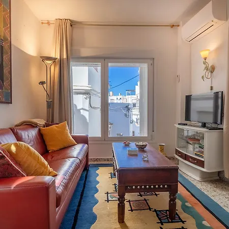 Casa Marlo, Spacious House In The Lively Centre Of * Cómpeta